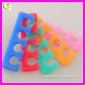 Fashion nail polish toe separators gel finger separator silicone toe separator